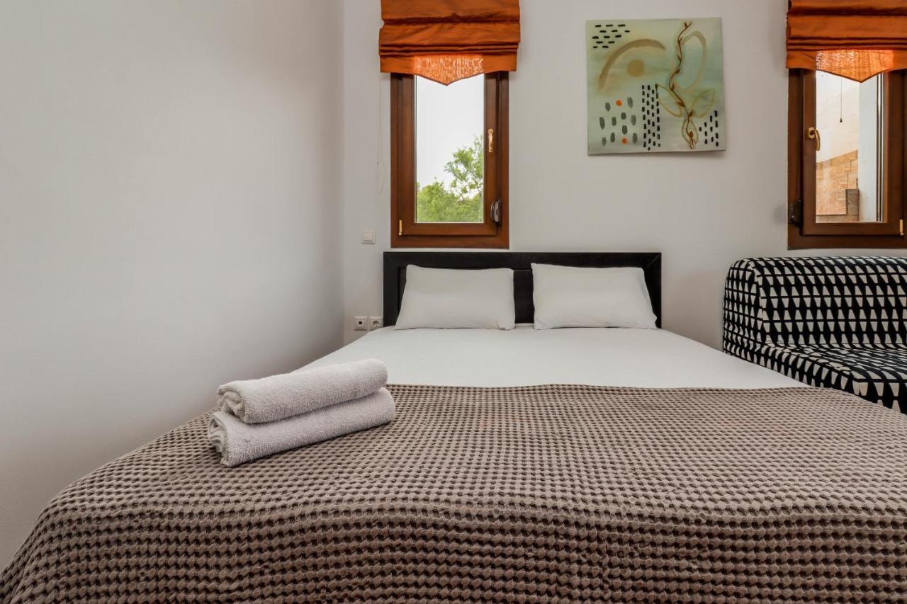 Suite Acropolis Serres Next To Center מראה חיצוני תמונה