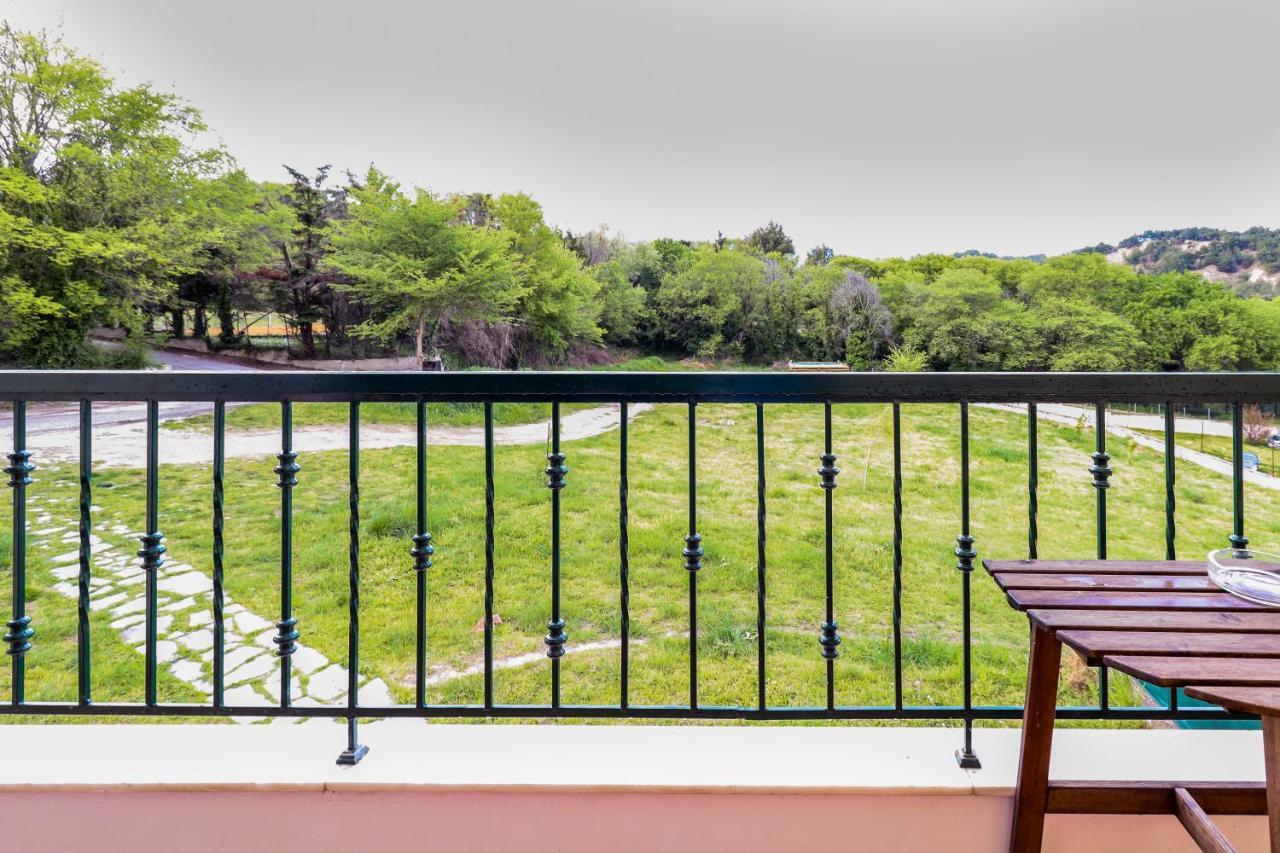 Suite Acropolis Serres Next To Center מראה חיצוני תמונה