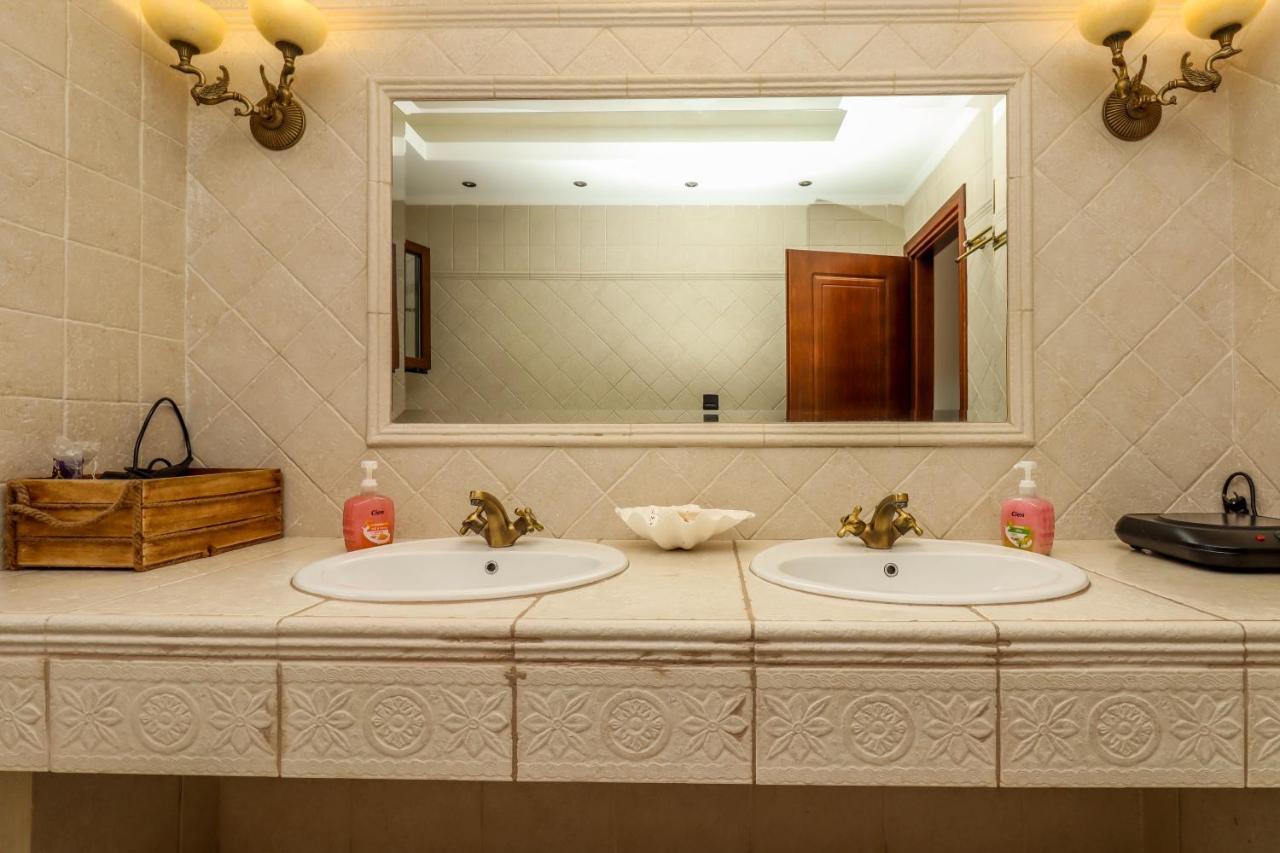 Suite Acropolis Serres Next To Center מראה חיצוני תמונה