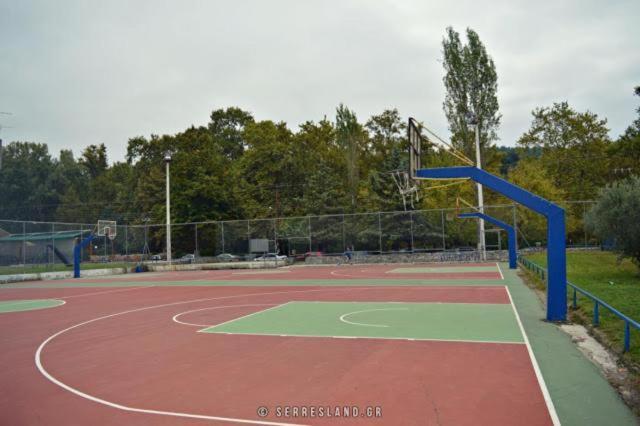 Suite Acropolis Serres Next To Center מראה חיצוני תמונה